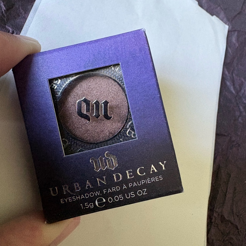 Urban Decay Eyeshadow in “Snakebite”